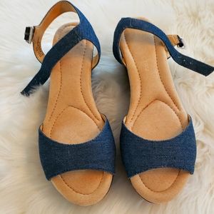Chinese Laundry blue denim wedge sandals size 8.